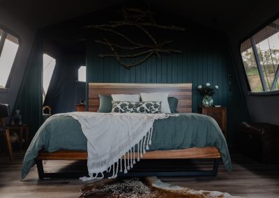luxury tent / Glamping bed